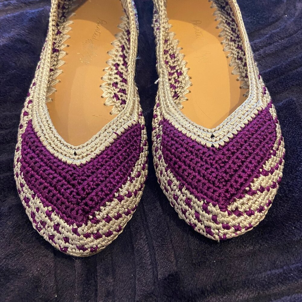 Woven slip on shoe by Painted Bird Size 7